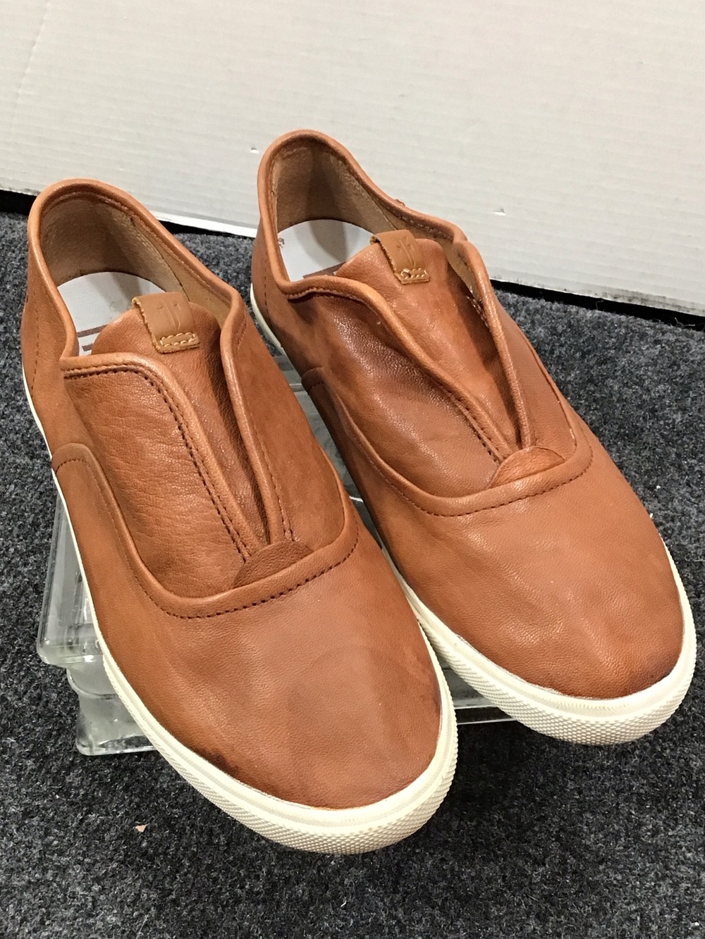 Frye Maya CVO cognac brown leather slip on sneaker 9M